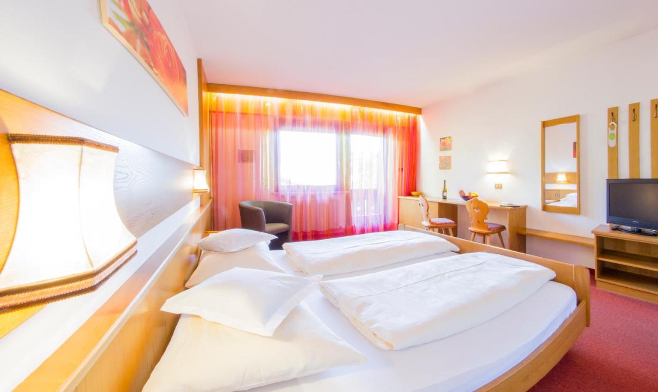 Pension Lafod Dorf Tirol Exterior foto
